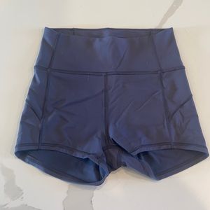 Lululemon shorts 2.5"